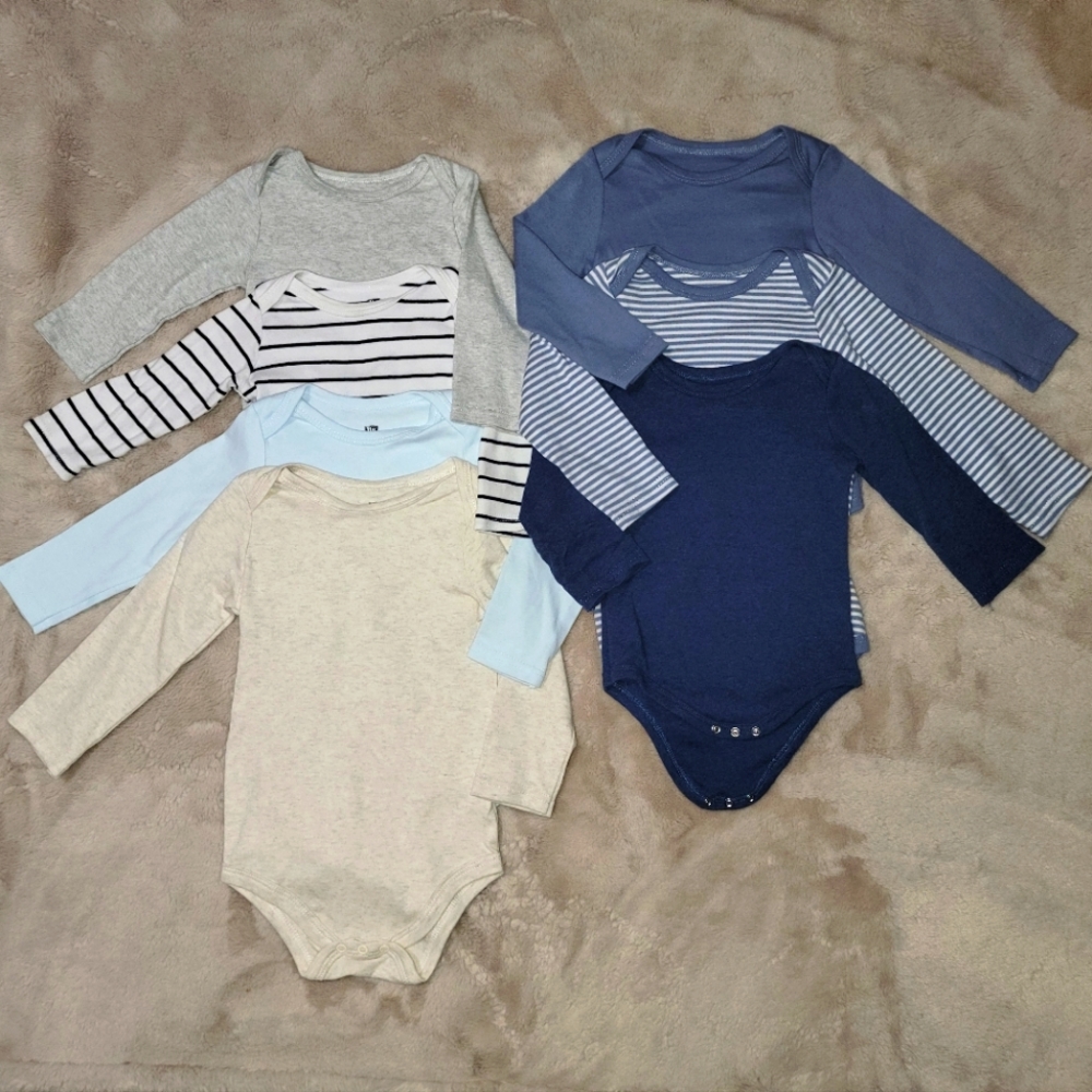 LOT of 7 Boys Bodysuits 18 months